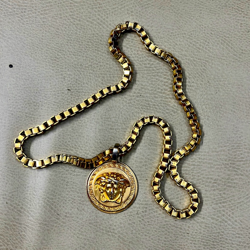Versace Chain